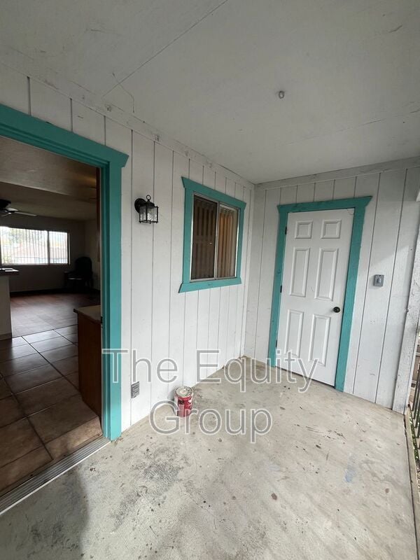 Building Photo - 2611 W Mission Ct