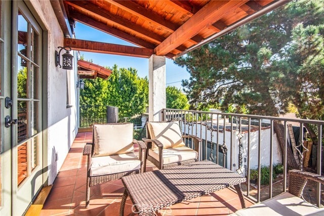 Building Photo - 8246 4th St