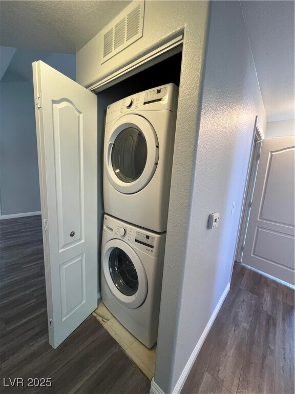 Building Photo - 700 Carnegie St