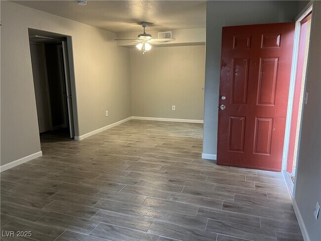 Building Photo - 2300 E Silverado Ranch Blvd