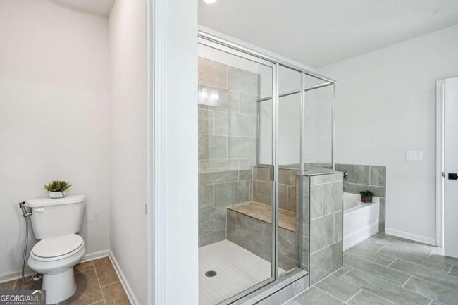 Building Photo - 2424 Pinnae Pl