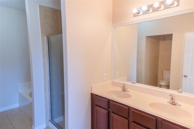 Building Photo - 5123 Harbor Palm Dr