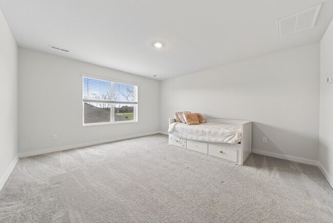 Building Photo - 313 Gingerwood Ln