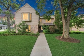 Building Photo - 403 Lakeside Estates Dr