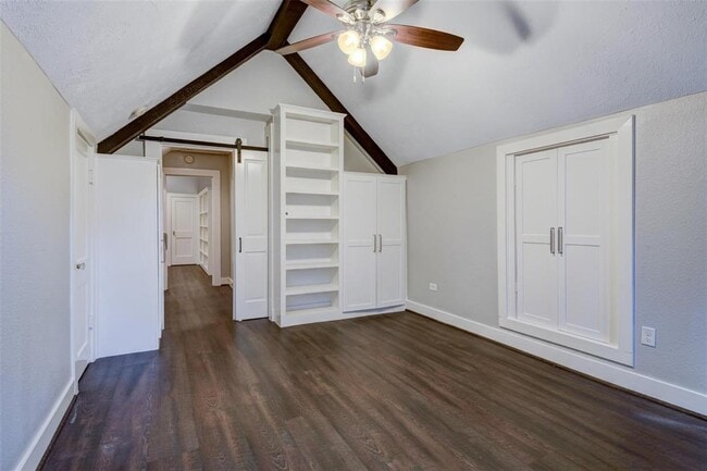 Building Photo - 1313 Peden St