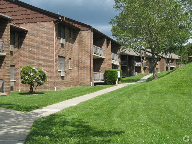 Building - Brook Bridge Apartments