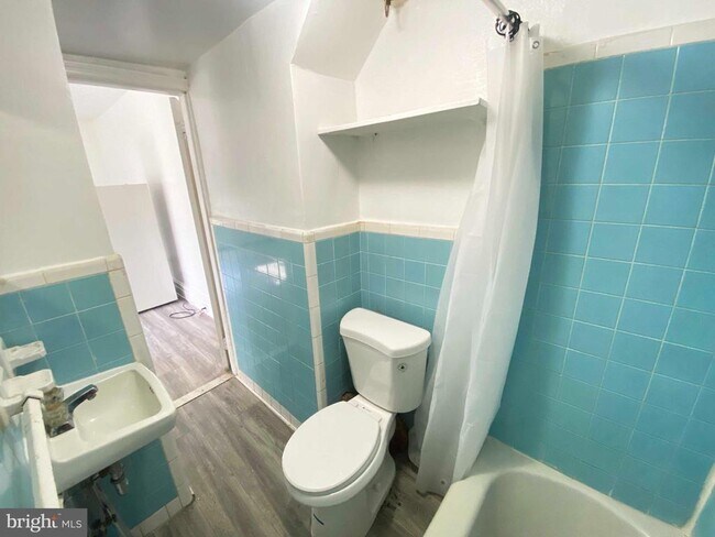 Building Photo - 4635 Leiper St