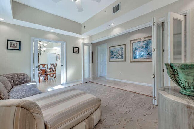 Building Photo - 1640 Presidential Way