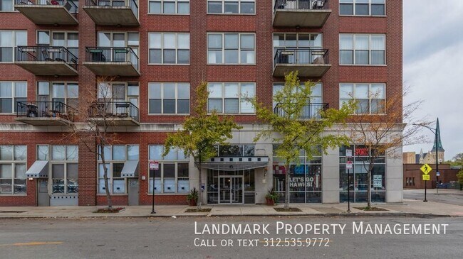 Building Photo - 6 S Laflin St