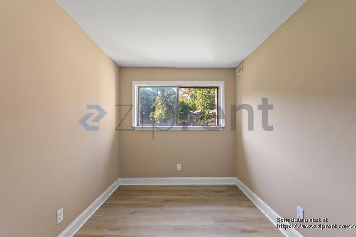 Building Photo - 1022 Sandlin Pl