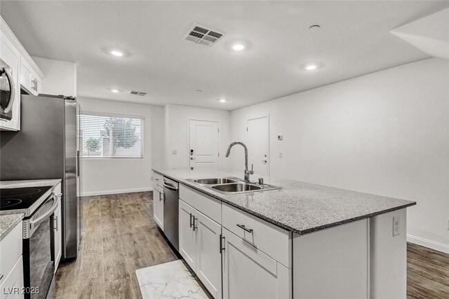 Building Photo - 12230 Golden Wreath Rd