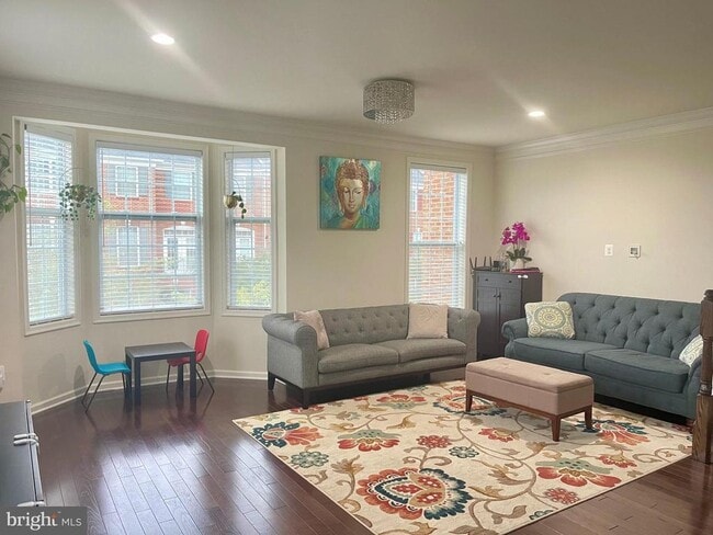 Building Photo - 43010 Paris Gap Square