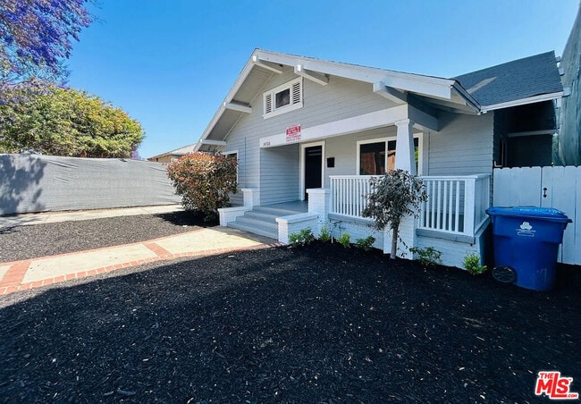 Primary Photo - 14726 Friar St