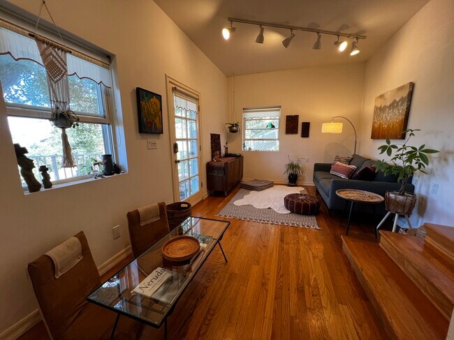 Building Photo - 21980 Alta Dr