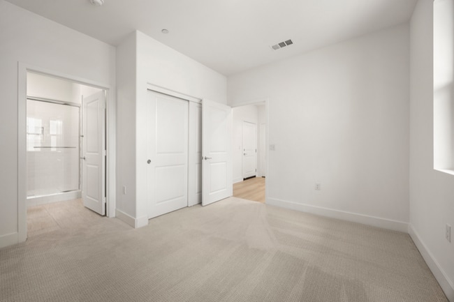 Building Photo - 124 Tiffin