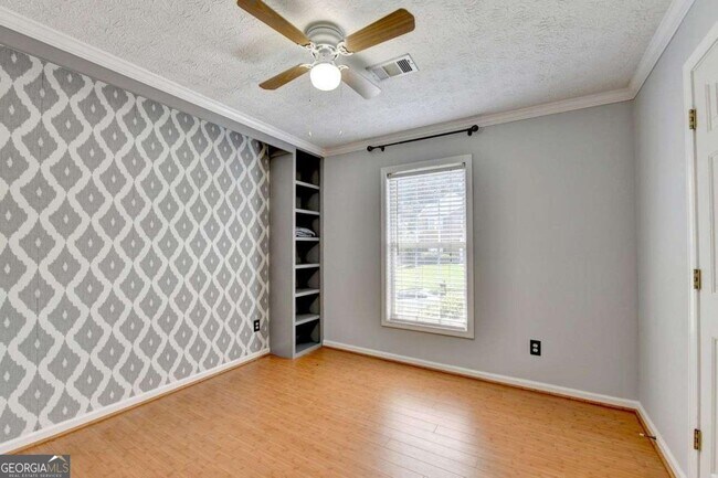 Building Photo - 2915 White Blossom Ln