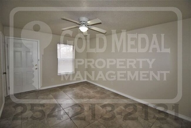 Building Photo - 4707 Westcliff Rd