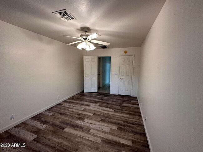 Building Photo - 3169 E Desert Flower Ln