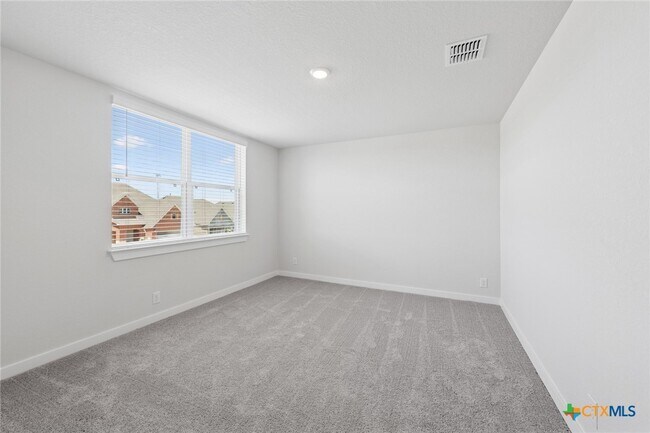 Building Photo - 129 Radnor Rd