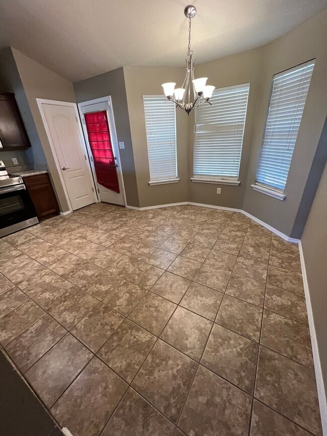 Building Photo - Nice 3 Bed 2 Bath house in new housing division off Northridge Drive