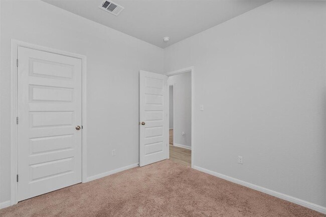 Building Photo - 10613 Ridan Wy