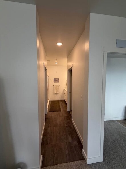 Building Photo - 8392 S Sky Mirror Ln