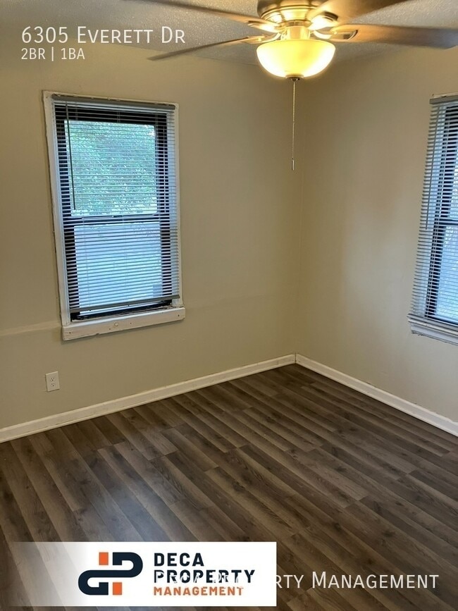 Building Photo - 6305 Everett Dr