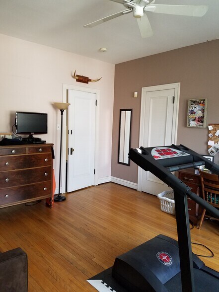 Bedroom 2 - View 2 - 320 Home Ave