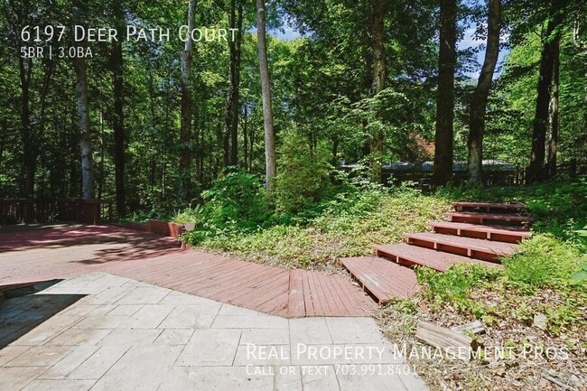 Building Photo - 6197 Deer Path Ct