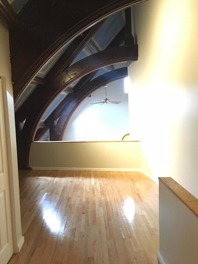 Building Photo - 2.0 bedroom in Somerville Massachusetts 02143