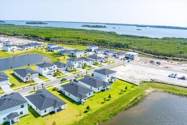 Building Photo - 3526 Angler Dr