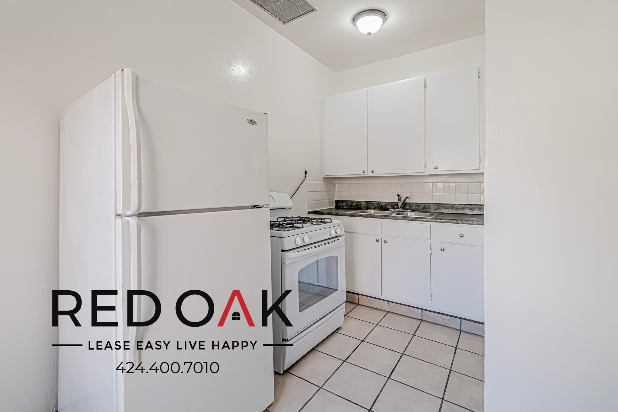Building Photo - 2850 Leeward Ave