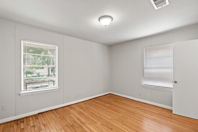Building Photo - 2722 Dragonwick Dr