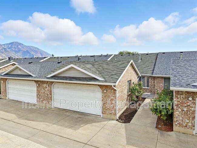 Building Photo - 439 E 2000 S