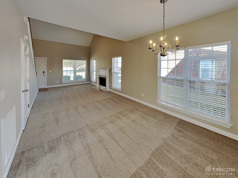 Building Photo - 6820 Scarlet Ridge Dr