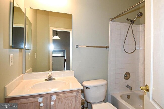 Building Photo - 265 Town Branch Terrace SW