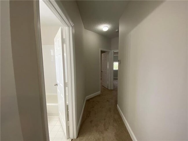 Building Photo - 16045 Emerald Cove Rd