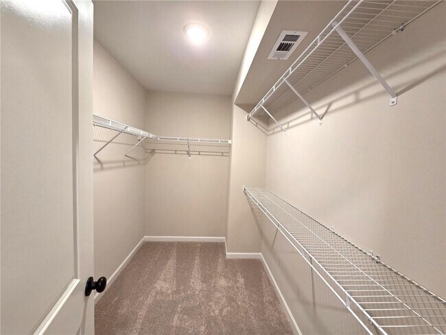 Building Photo - 1416 Lucan Ln