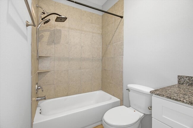 Building Photo - 201 N Bay