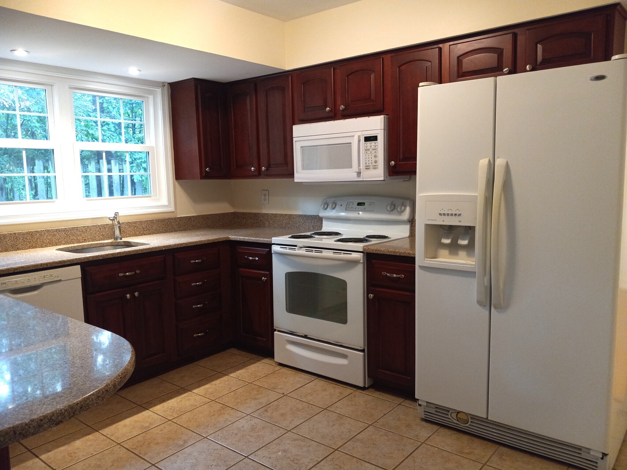 Building Photo - 6146 Franconia Station Ln