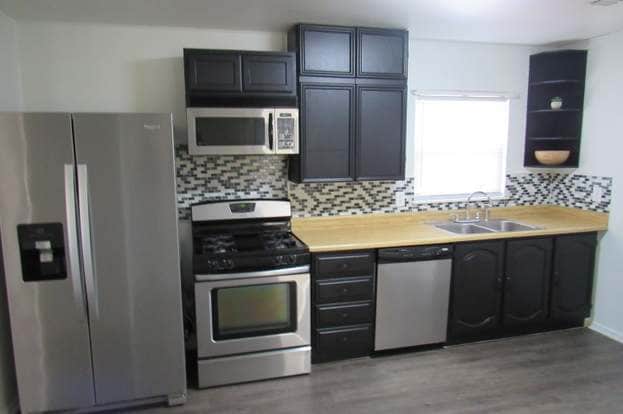 Building Photo - 231 Shady Rill