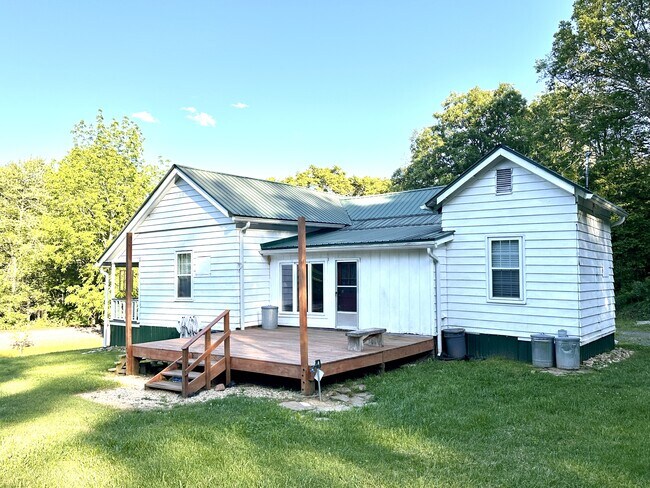 Building Photo - 147 Swain Rd