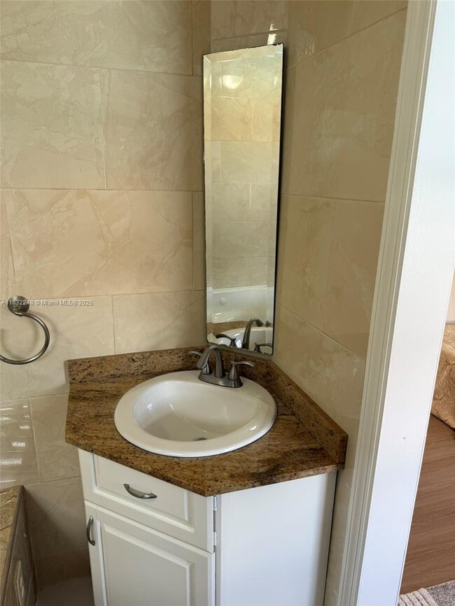 Building Photo - 9842 Watermill Cir