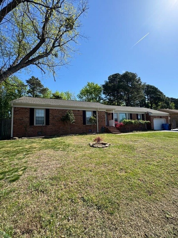 Primary Photo - 2301 Georgetown Boulevard