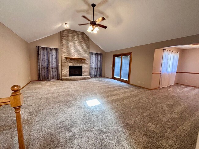 Building Photo - 16306 Lafayette Ave