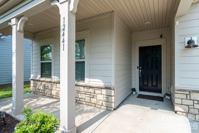 Building Photo - 12441 Stoneybrook Station Pkwy