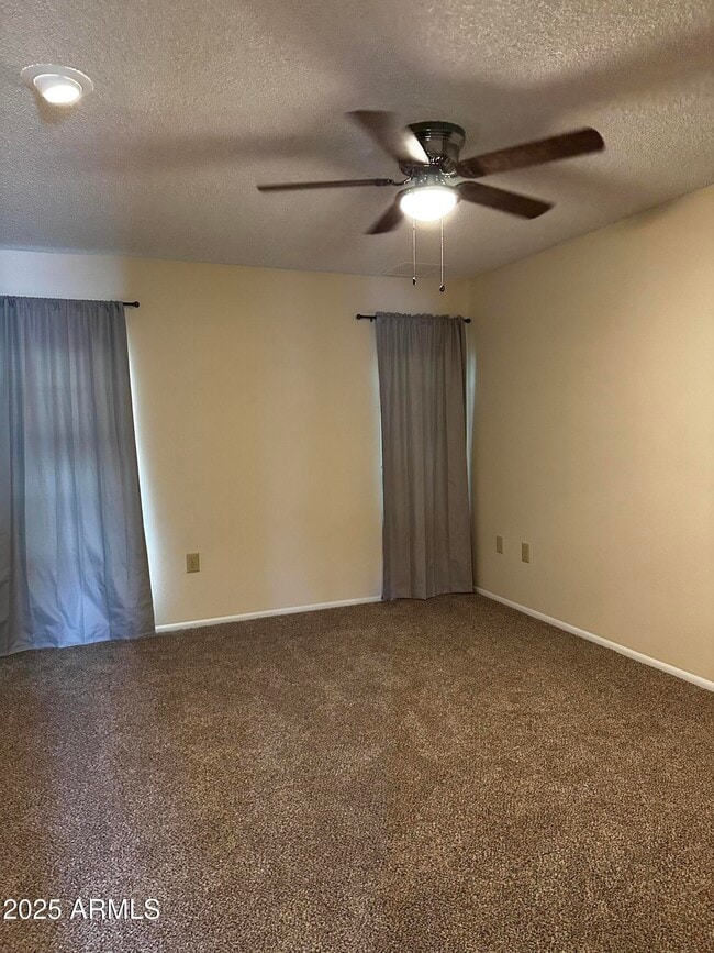 Building Photo - 9338 W Glen Oaks Cir N