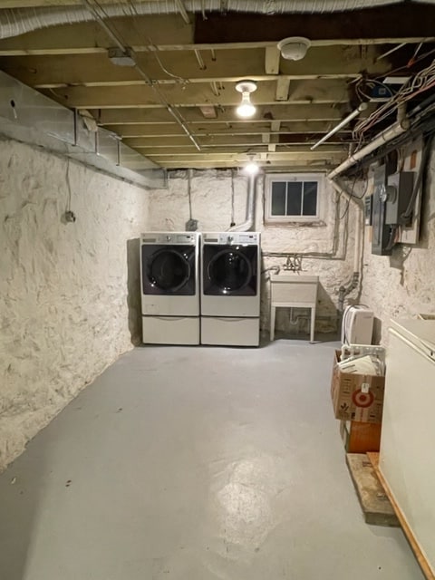Building Photo - 3754 Tudor Arms Ave