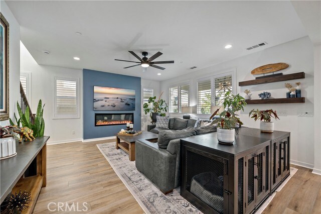 Building Photo - 32230 Penstemon Wy