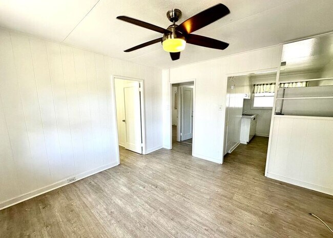 Primary Photo - 2750 Kahoaloha Ln